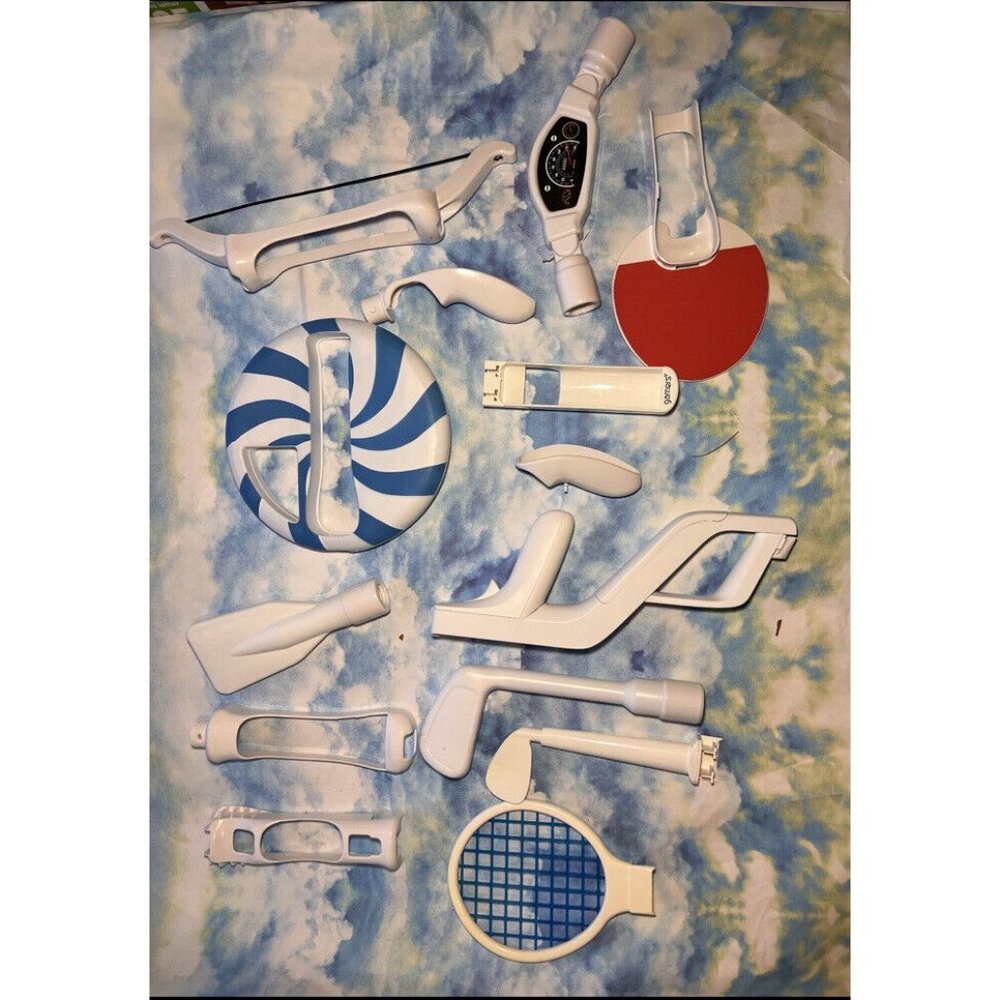 Nintendo Wii Controller Attachments Lot Sports - Ping Pong, Archery, Disc, Golf